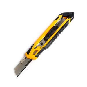I121-HKNS16518 INGCO HKNS16518 มีดคัตเตอร์